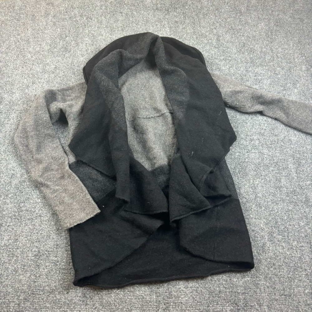 EILEEN FISHER Women Oval Cardigan w/Shawl Collar & Flutter Hem Black/Grey Small